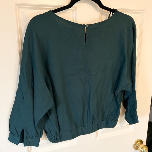 Green Blouse - Picture 7 of 10